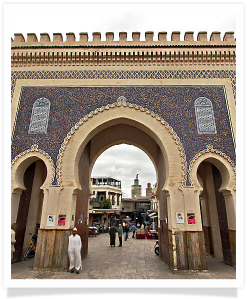 Travel with us ! Travel to Morocco with "Maroc Desert Tours" !Photography by Marco Prelousqui. Website Design by Gomarnad Maroc.
